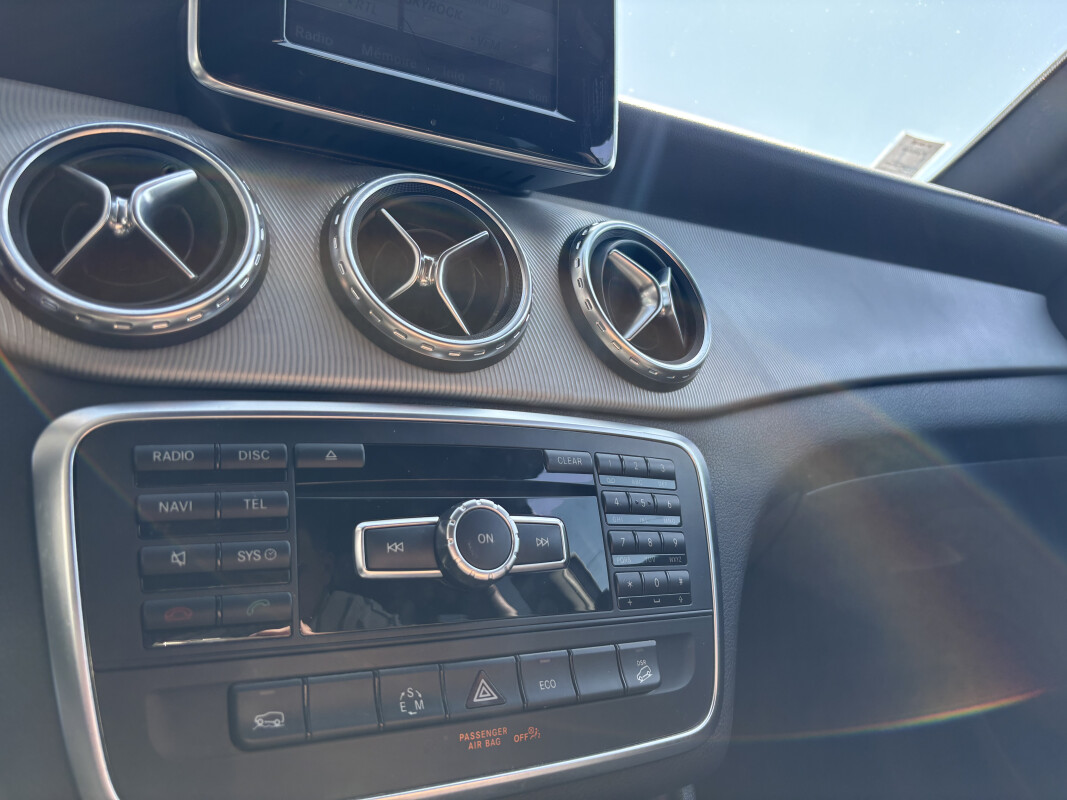 Mercedes CLASSE GLA