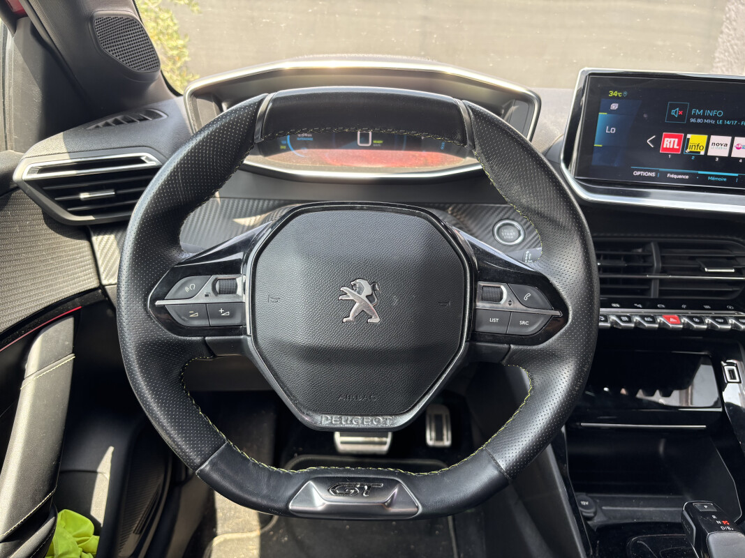 Peugeot 208 II