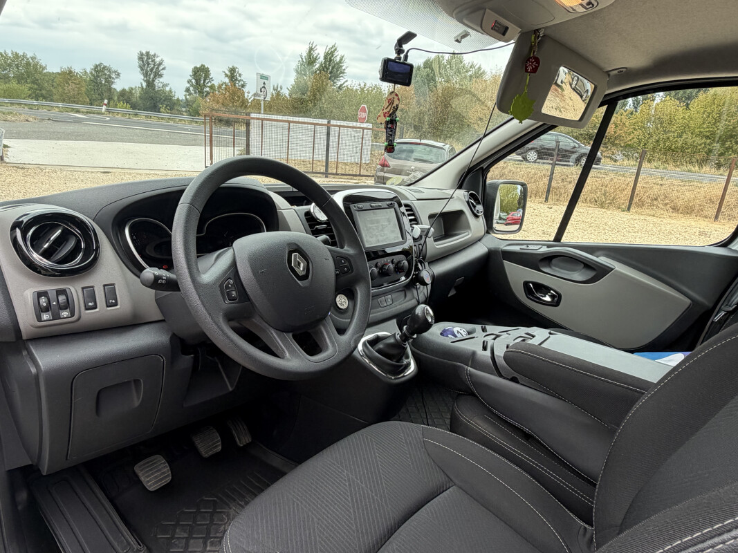 Renault TRAFIC III