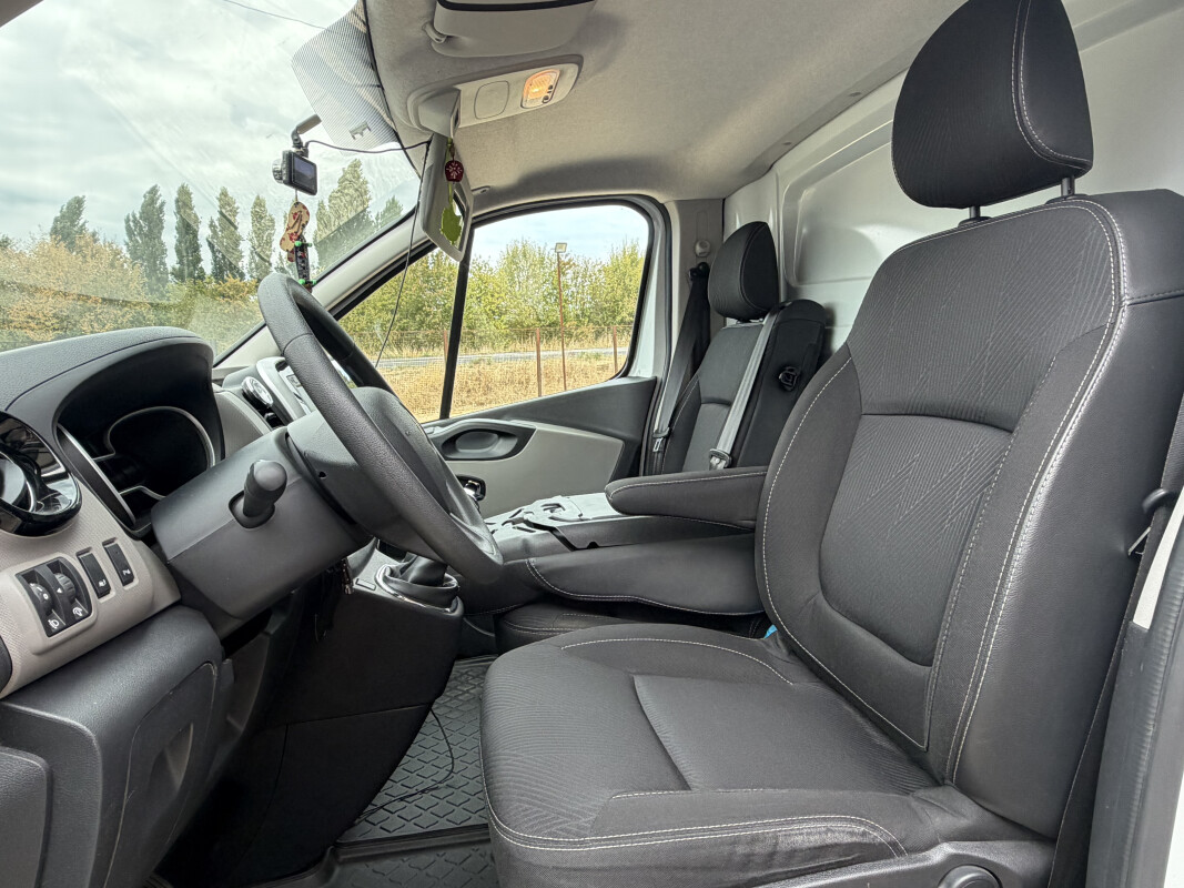 Renault TRAFIC III