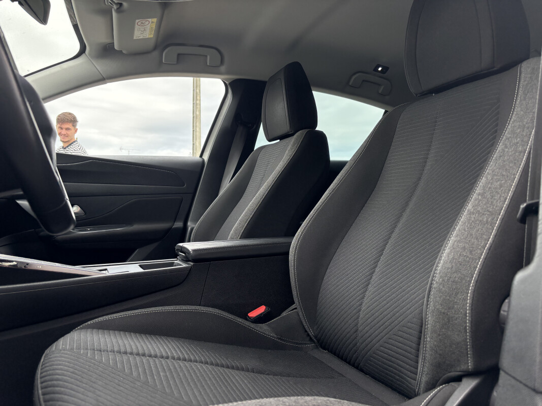 Peugeot 308 III