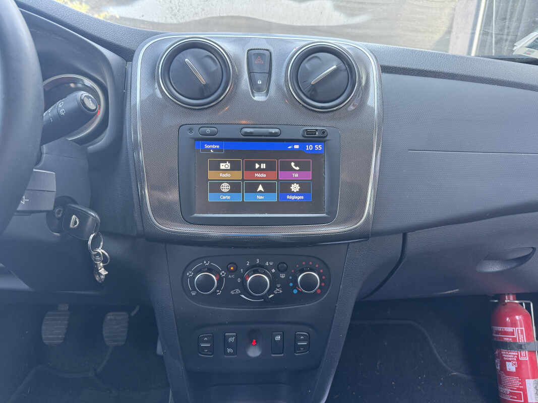 Dacia SANDERO