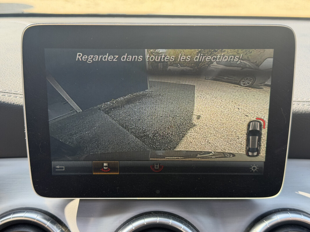 Mercedes CLASSE CLA