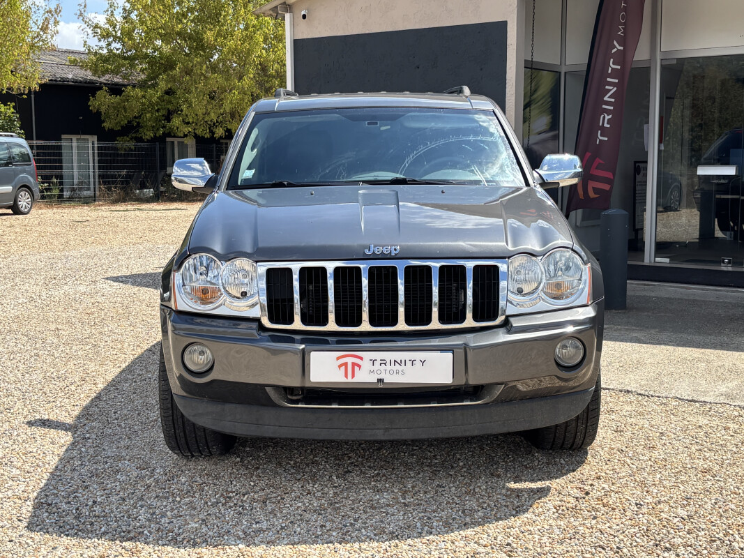 Jeep GRAND CHEROKEE