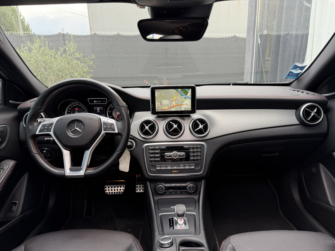 Mercedes CLASSE GLA