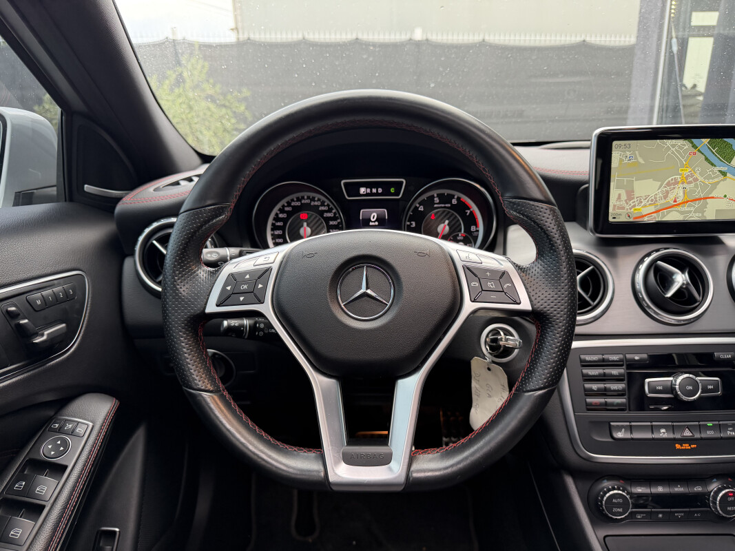 Mercedes CLASSE GLA