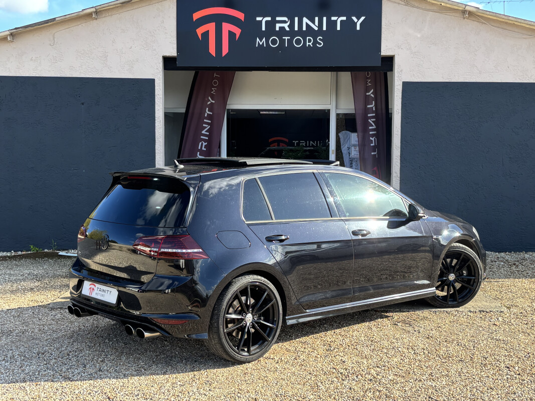 Volkswagen GOLF VII