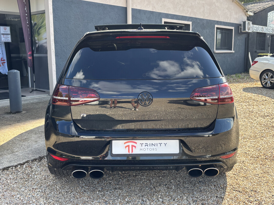 Volkswagen GOLF VII