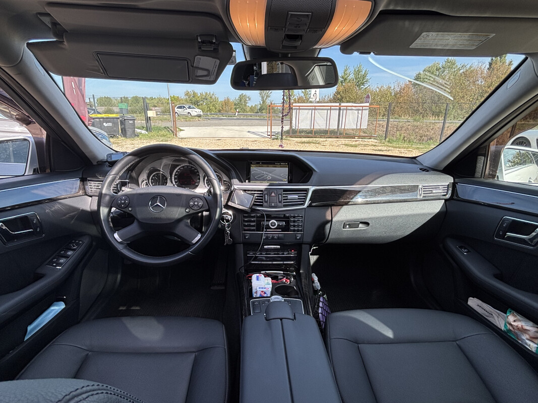 Mercedes CLASSE E