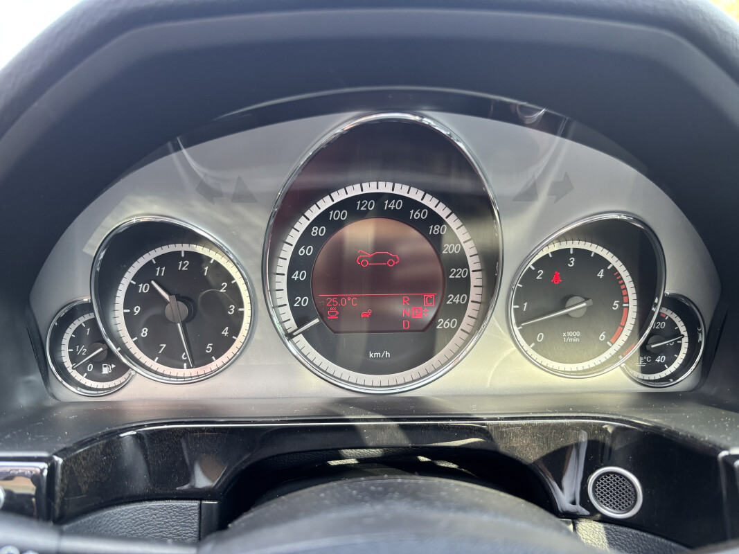 Mercedes CLASSE E