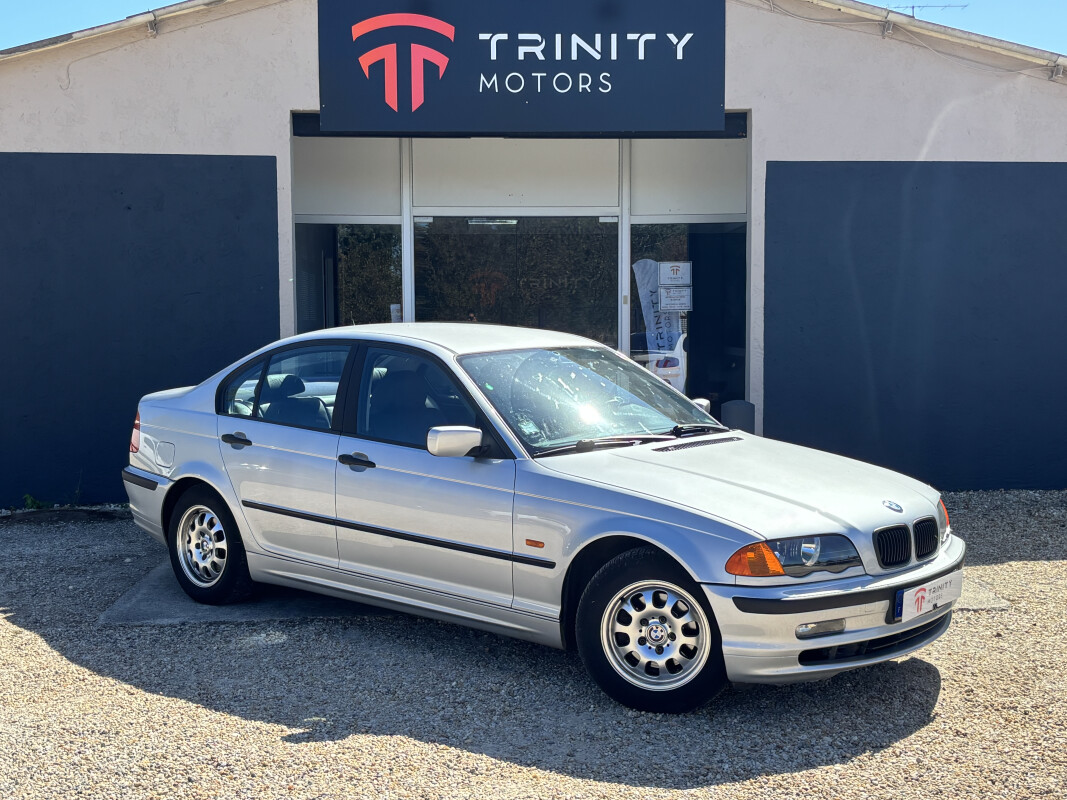 BMW 320