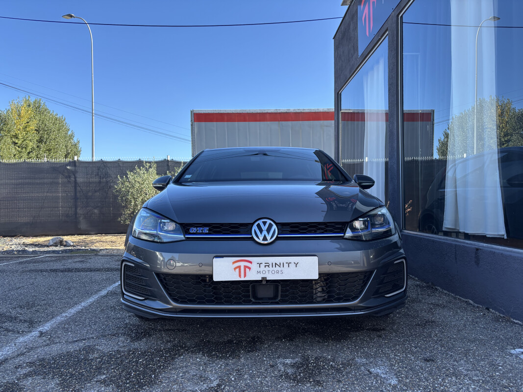 Volkswagen GOLF VII