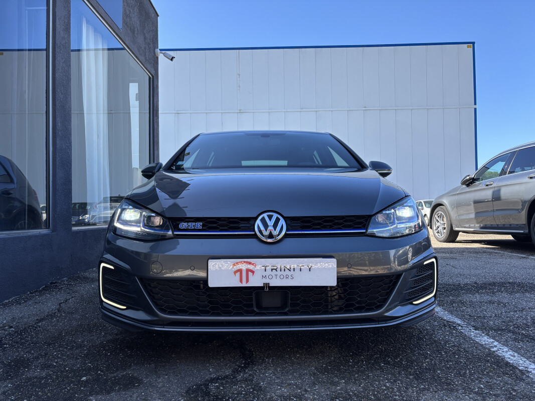 Volkswagen GOLF VII