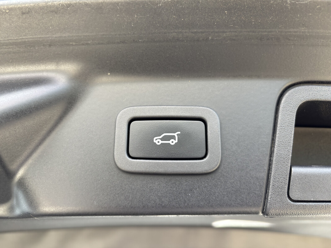 Land Rover VELAR