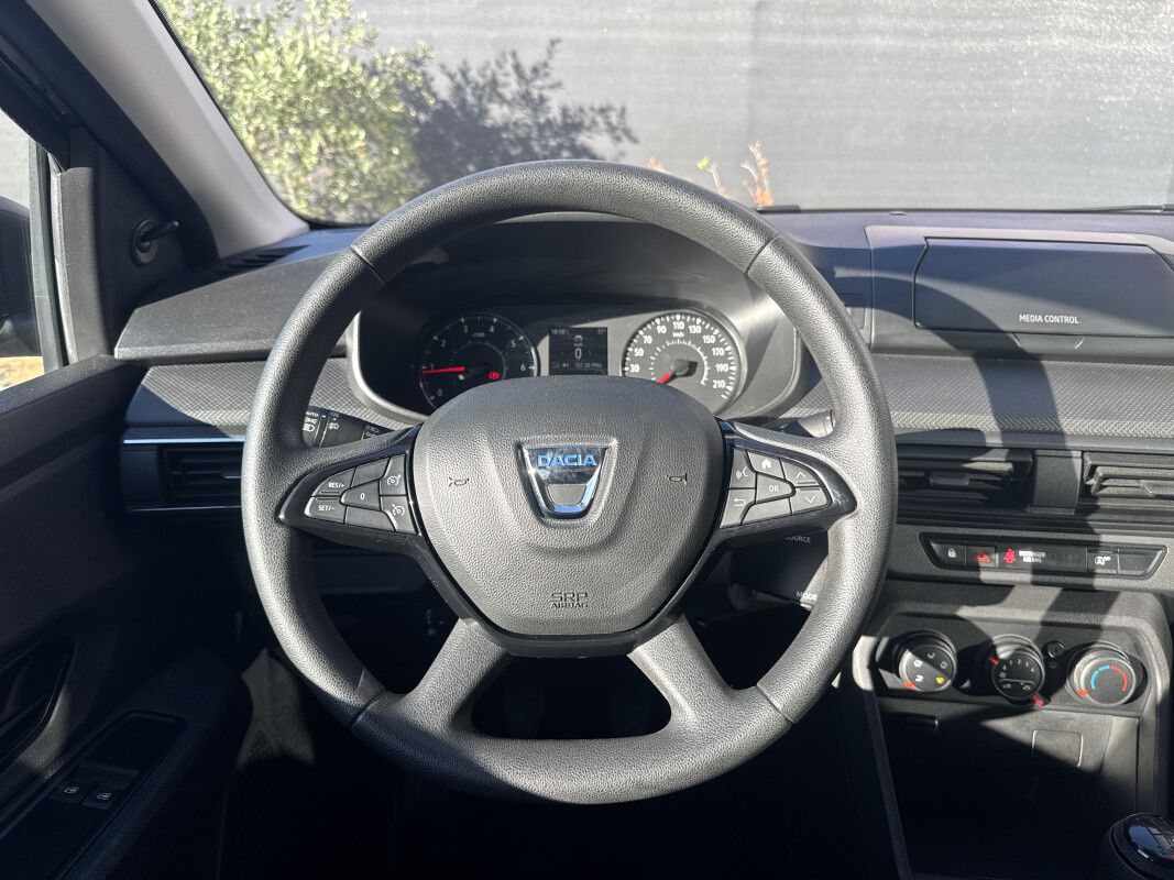 Dacia SANDERO