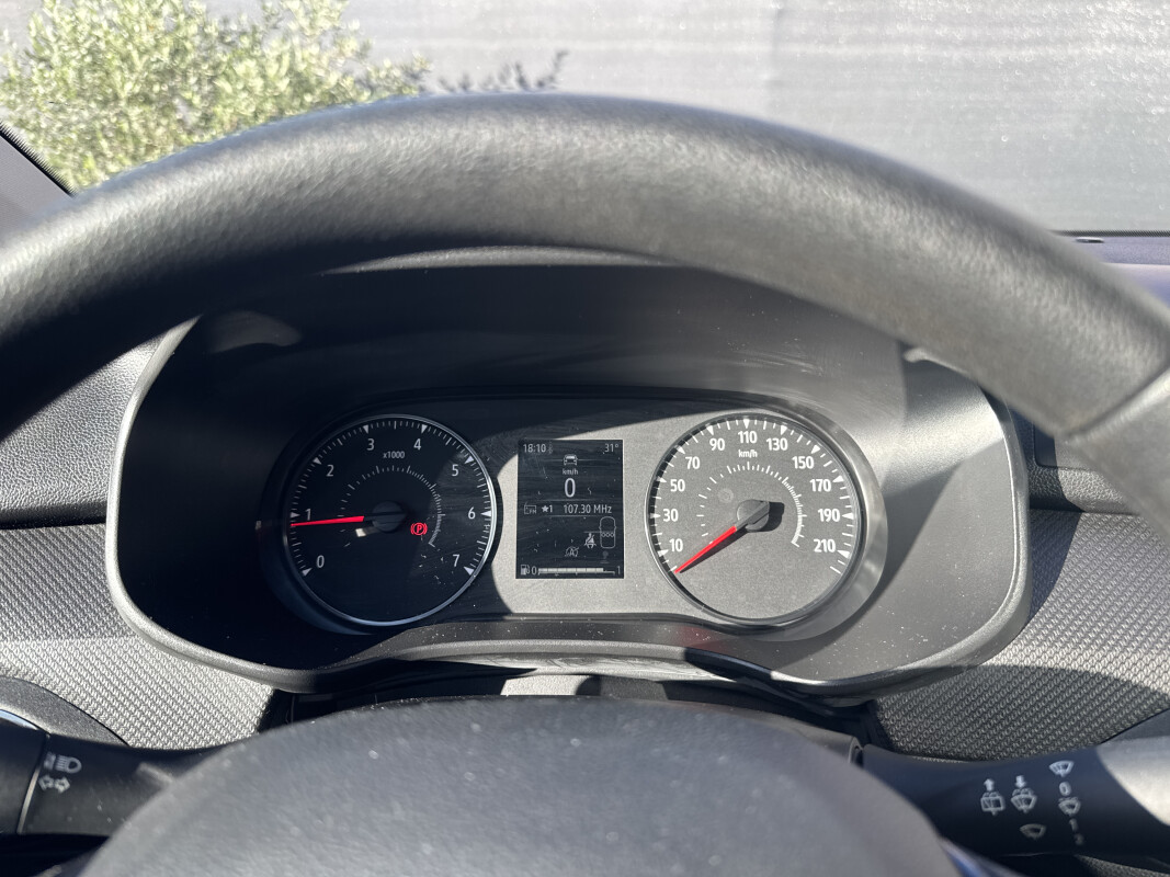 Dacia SANDERO