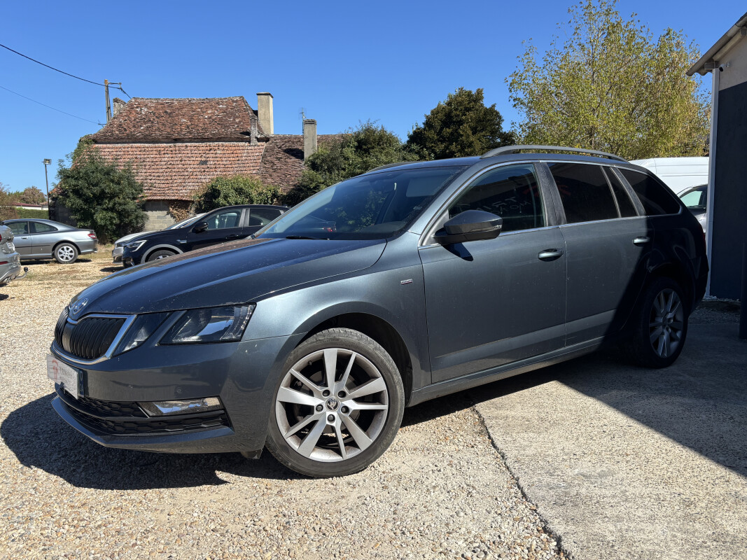 Skoda OCTAVIA Combi