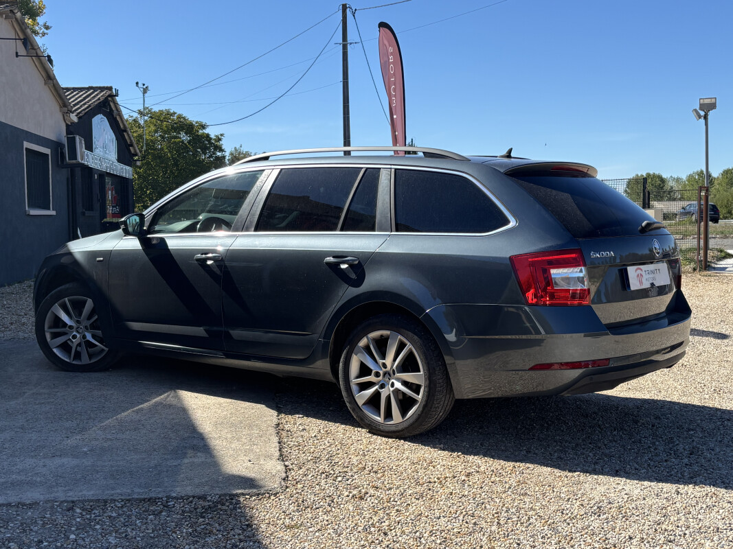 Skoda OCTAVIA Combi