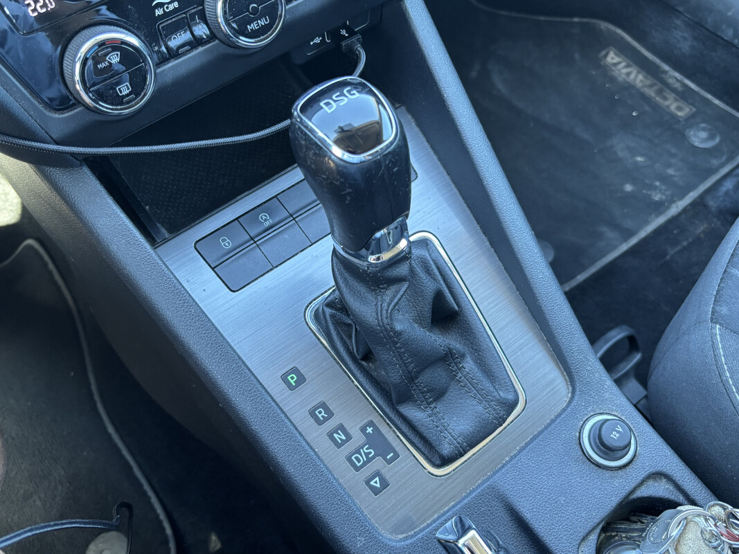 Skoda OCTAVIA Combi