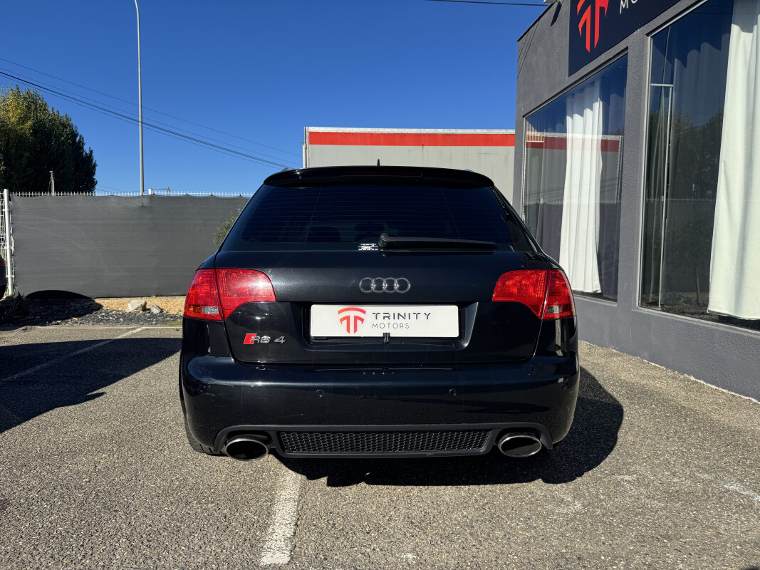 Audi RS4