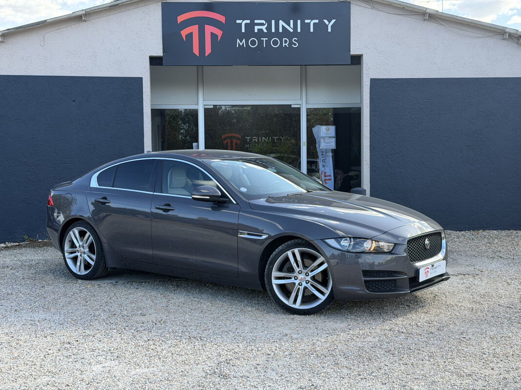 Jaguar XE