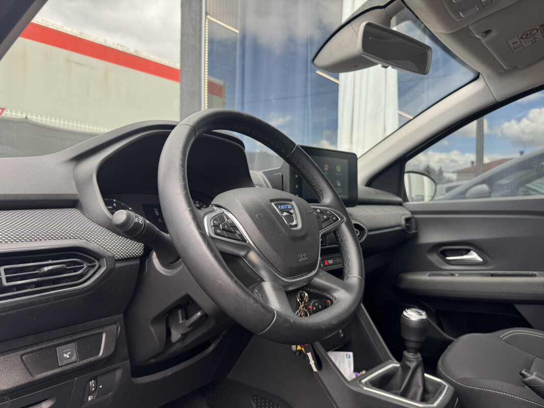 Dacia SANDERO III
