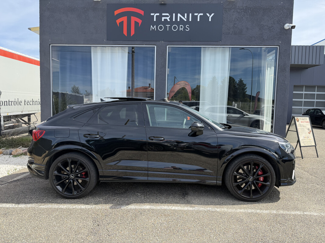 Audi RSQ3