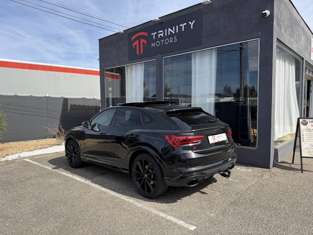 Audi RSQ3