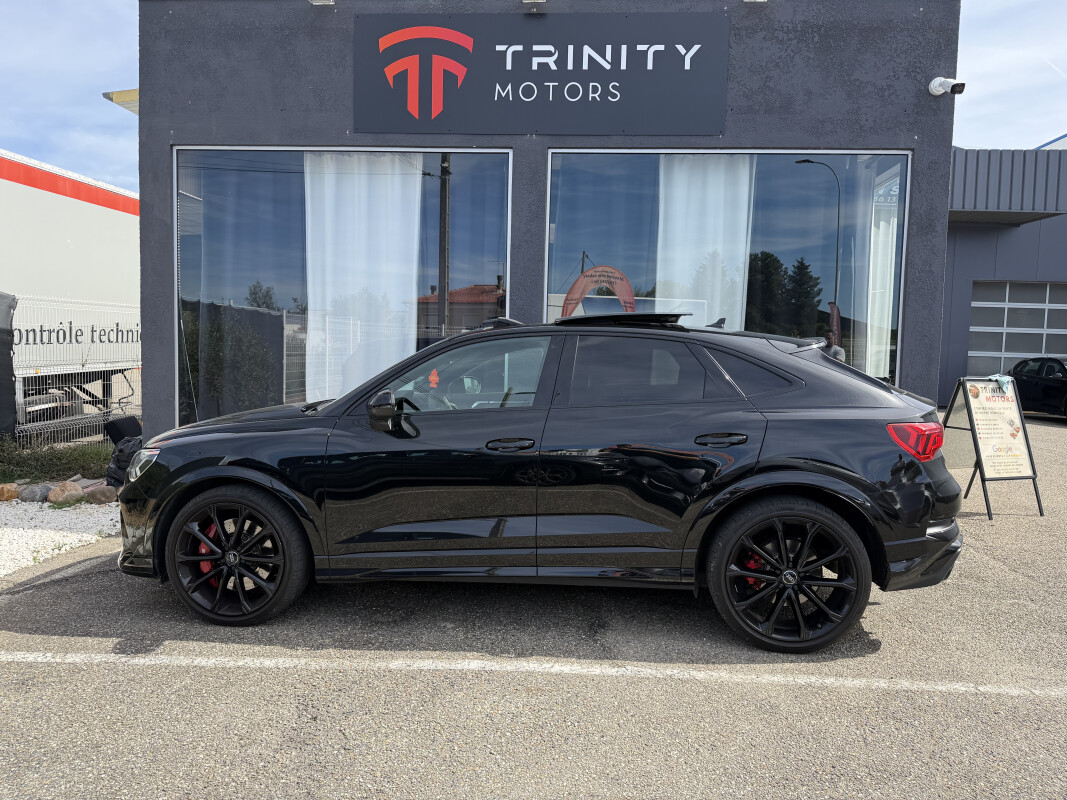 Audi RSQ3