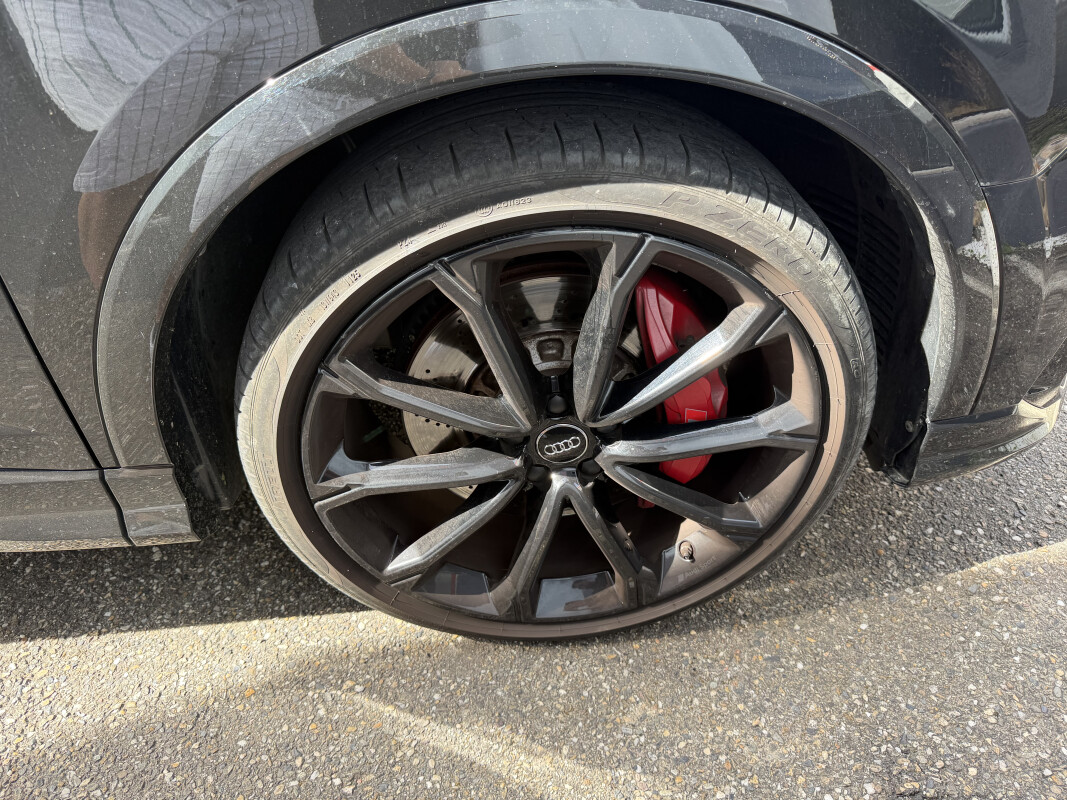 Audi RSQ3