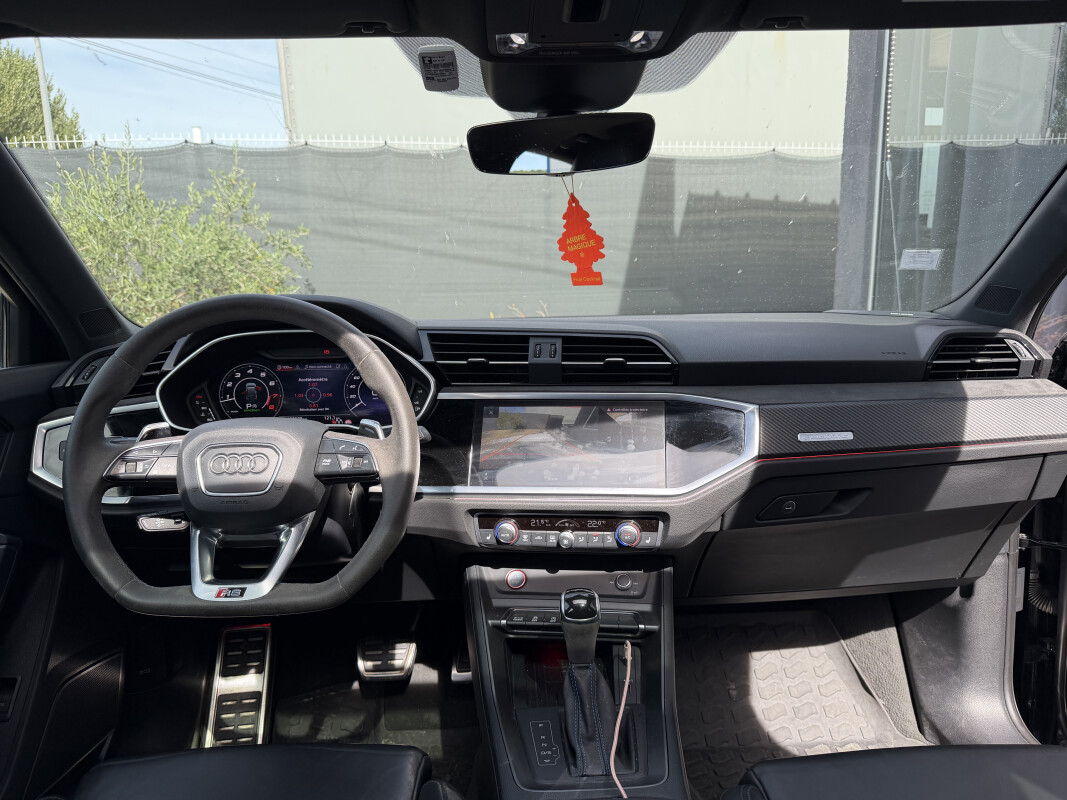 Audi RSQ3