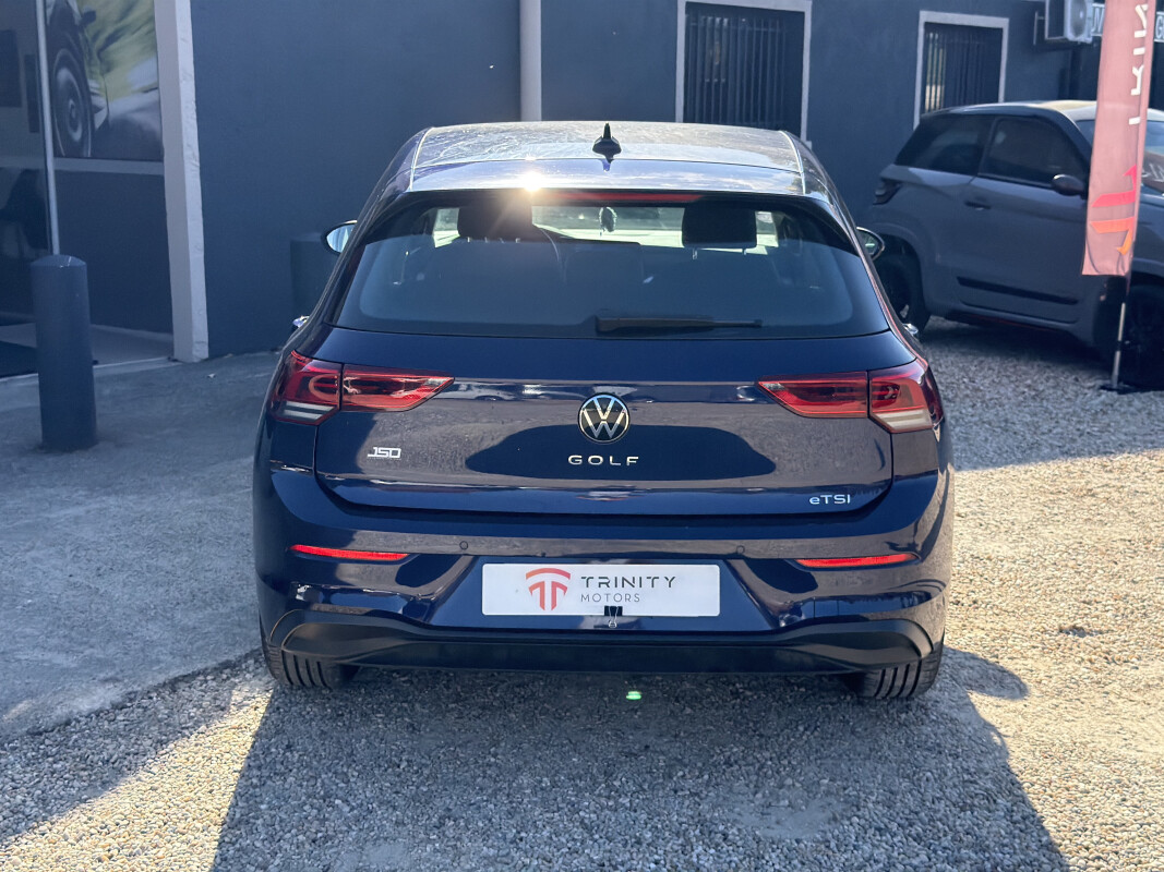 Volkswagen GOLF VIII